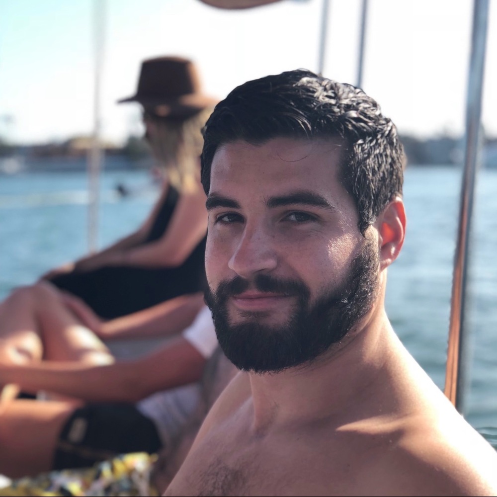 Meet your Posher, Tom